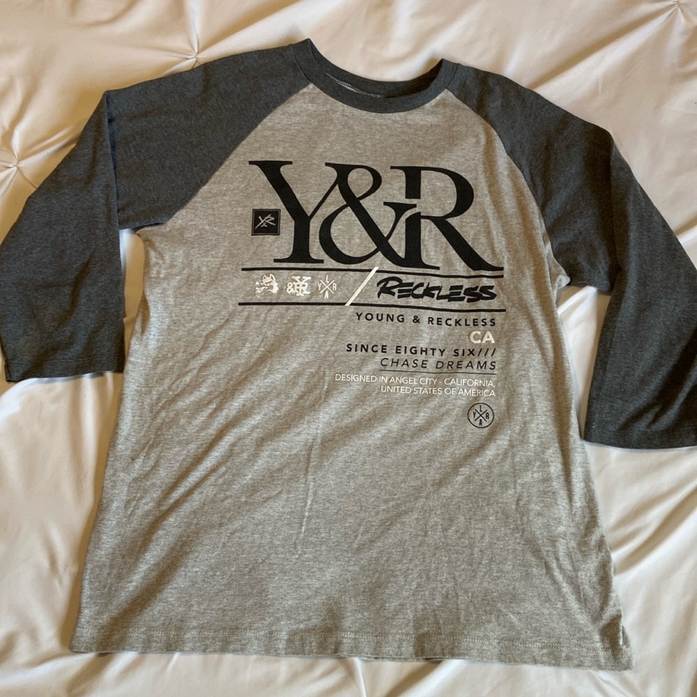 Gray, Young and Reckless brand, 3/4 length sleeve, size L shirt.